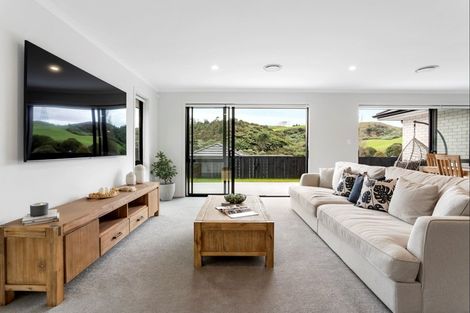 Photo of property in 19 Hayward Place, Ohauiti, Tauranga, 3112