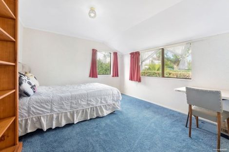 Photo of property in 20 Karetu Road, Greenlane, Auckland, 1051