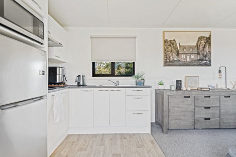 Photo of property in 104 Princess Street, Waitara, 4383
