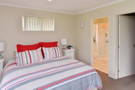 Photo of property in 55 Springwater Avenue, Northwood, Christchurch, 8051