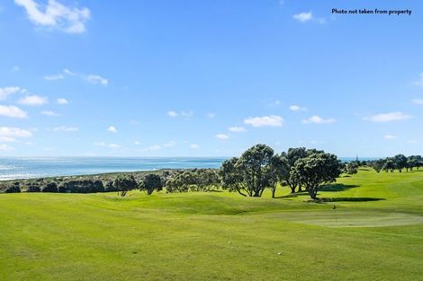 Photo of property in 6 Seaton Street, Strandon, New Plymouth, 4312