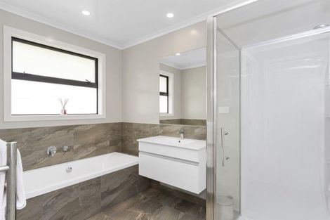 Photo of property in 18c No 2 Road, Te Puke, 3119