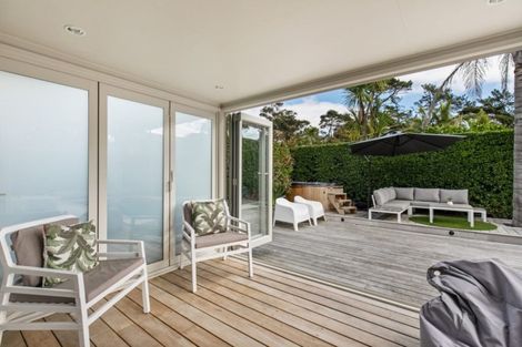 Photo of property in 59a Churchouse Road, Greenhithe, Auckland, 0632