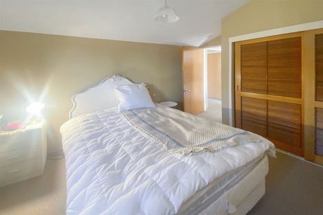 Photo of property in 4/3 Karitane Drive, Cashmere, Christchurch, 8022