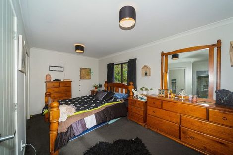Photo of property in 65 Seaview Road, Marfell, New Plymouth, 4310