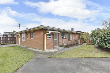 Photo of property in 1/9 Juniper Place, Burnside, Christchurch, 8053