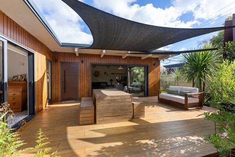 Photo of property in 44 Matai Road, Raumati South, Paraparaumu, 5032