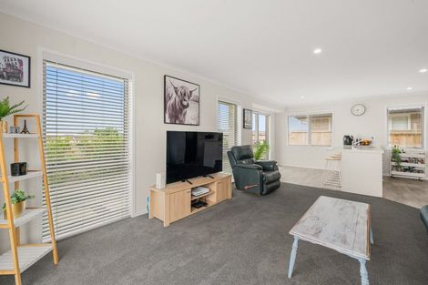 Photo of property in 1 Te Wharo Drive, Papamoa, 3118