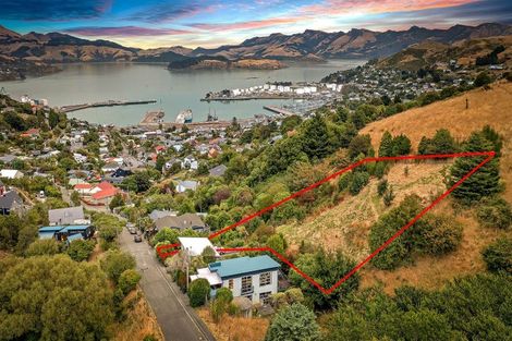 Photo of property in 19 Brenchley Road, Lyttelton, 8082