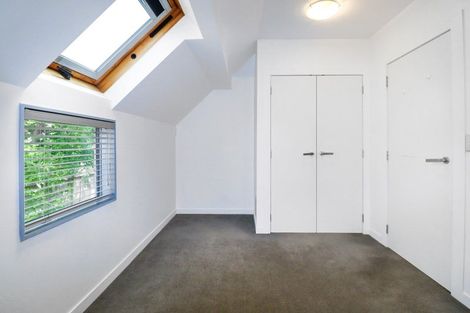 Photo of property in 3um Papawai Terrace, Mount Cook, Wellington, 6021