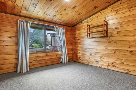 Photo of property in 5 Beryl Place, Pukehangi, Rotorua, 3015