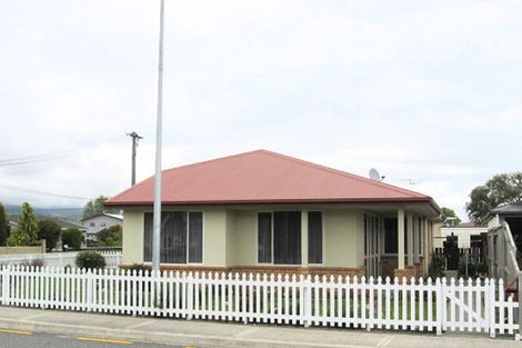 Photo of property in 1 Mata Close, Tahunanui, Nelson, 7011