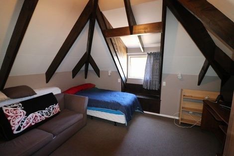 Photo of property in 3 Moray Place, Durie Hill, Whanganui, 4500