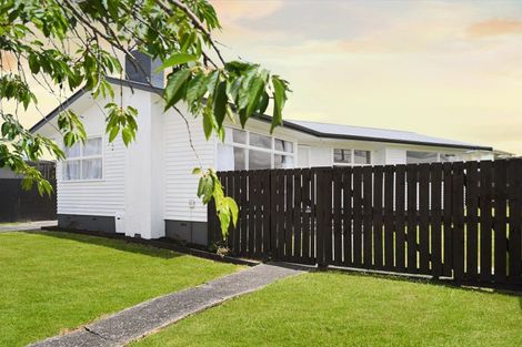 Photo of property in 10 Pamela Place, Deanwell, Hamilton, 3206