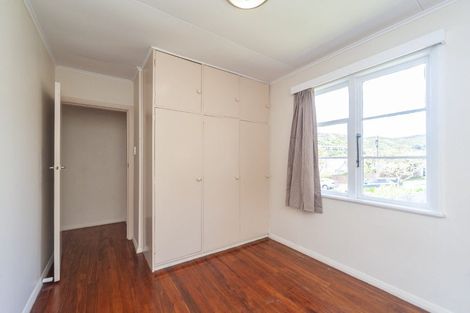 Photo of property in 34 Allington Road, Karori, Wellington, 6012