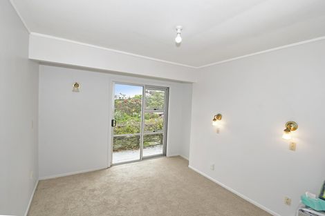 Photo of property in 37 Totara Road, Leigh, 0985