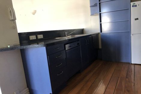 Photo of property in 15/60 Courtenay Place, Te Aro, Wellington, 6011