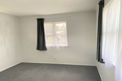 Photo of property in 100 Triangle Road, Massey, Auckland, 0614