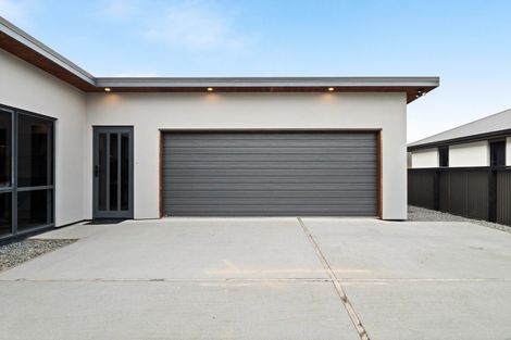 Photo of property in 8 Catalina Lane, Waldronville, Dunedin, 9018