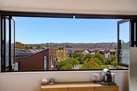 Photo of property in 206 Hobsonville Point Road, Hobsonville, Auckland, 0616