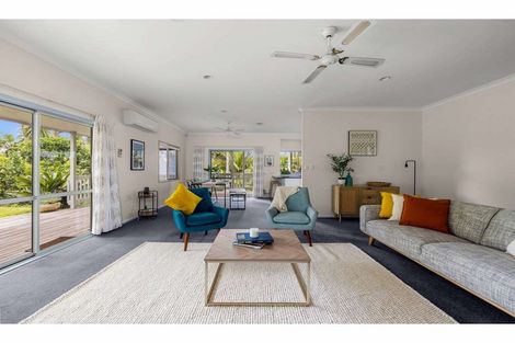 Photo of property in 33a Skudders Beach Road, Kerikeri, 0294