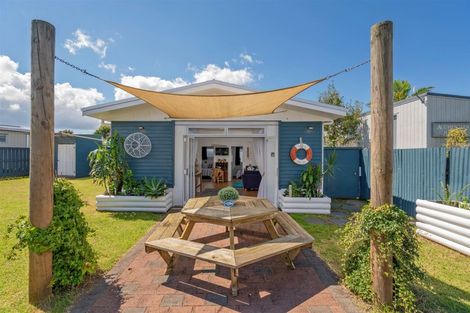 Photo of property in 13 Dundas Street, Whitianga, 3510