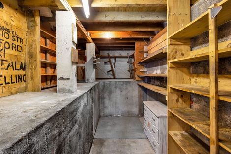 Photo of property in 30 Antonio Street, Stratford, 4332