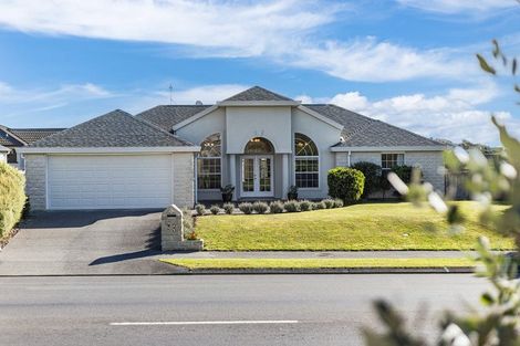 Photo of property in 84 Navigation Drive, Whitby, Porirua, 5024