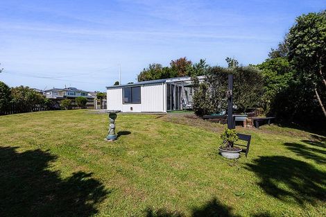 Photo of property in 26 Leicester Street, Patea, 4520