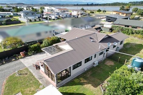 Photo of property in 22 Shortt Street, Foxton Beach, Foxton, 4815