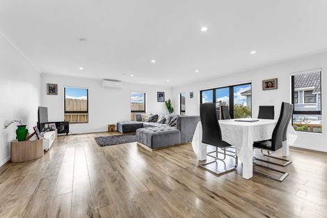 Photo of property in 4 Valonia Street, New Windsor, Auckland, 0600