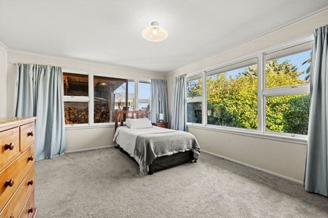 Photo of property in 11 Weston Place, Rangiora, 7400