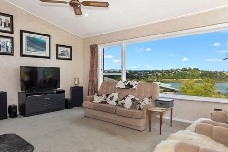 Photo of property in 11 Sunny Bay Road, Matua, Tauranga, 3110