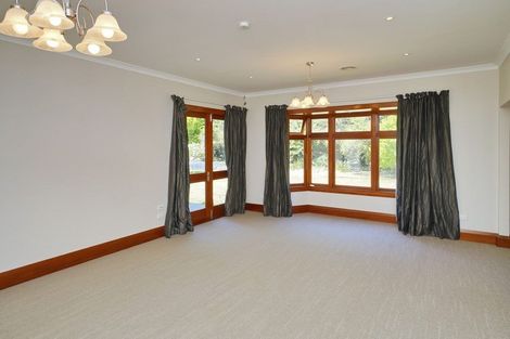 Photo of property in 643 Yaldhurst Road, Yaldhurst, Christchurch, 7676