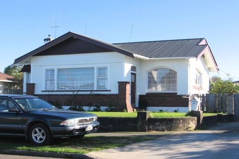 Photo of property in 27 Cuba Street, Takaro, Palmerston North, 4412