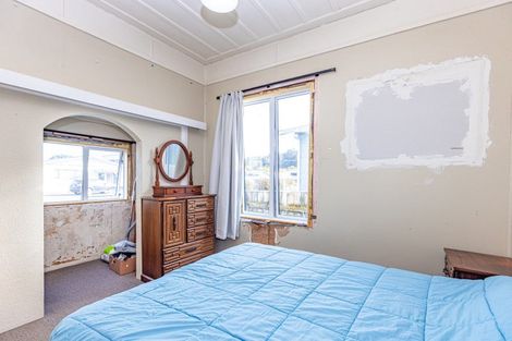 Photo of property in 14 Lowther Street, Whanganui, 4500