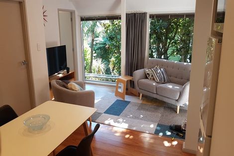 Photo of property in 30 Harland Street, Brooklyn, Wellington, 6021