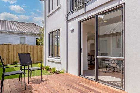 Photo of property in 1a Trist Place, Edgeware, Christchurch, 8013