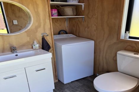 Photo of property in 37 Bluff Road, Kuaotunu West, Whitianga, 3592