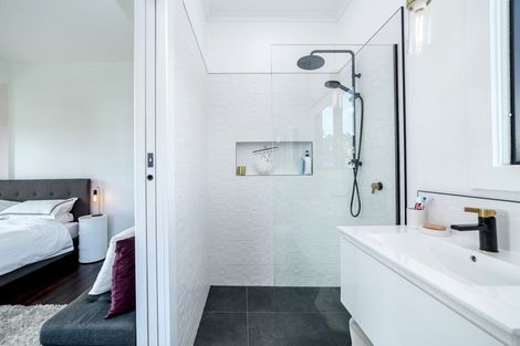 Photo of property in 32 Otawa Drive, West Taratahi, Masterton, 5887