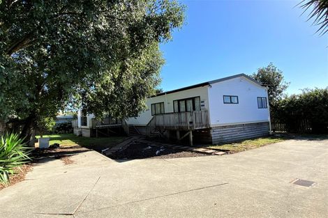 Photo of property in 5a Oakleigh Avenue, Takanini, 2112