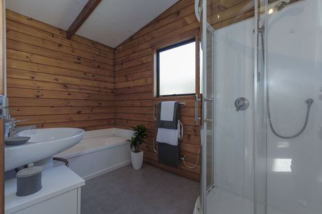 Photo of property in 1/16 Riverview Road, New Lynn, Auckland, 0600