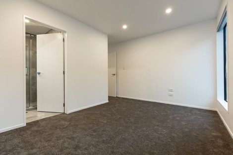 Photo of property in 57b Neil Avenue, Te Atatu Peninsula, Auckland, 0610