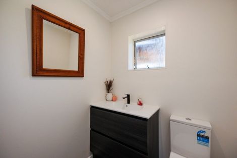 Photo of property in 8 Milne Street, Sanson, 4817