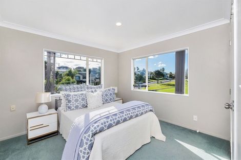Photo of property in 2 San Marino Drive, Henderson, Auckland, 0612