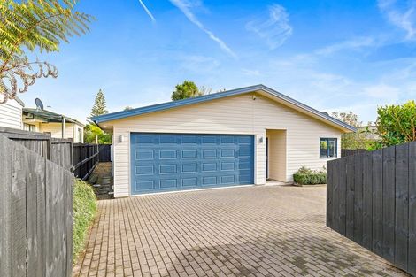 Photo of property in 326a Glengarry Road, Glen Eden, Auckland, 0602