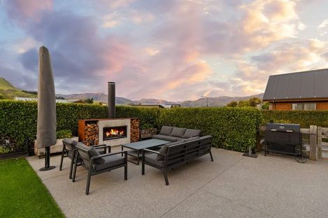 Photo of property in 22 Lochnagar Drive, Lake Hayes, Queenstown, 9304