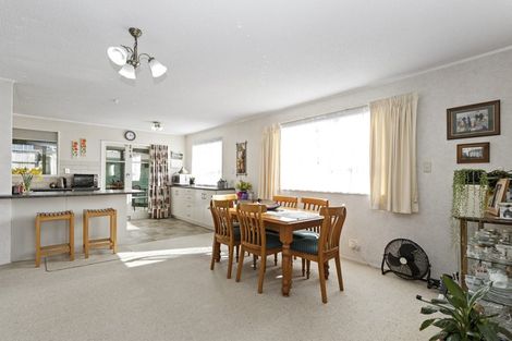 Photo of property in 5 Hyde Avenue, Nawton, Hamilton, 3200