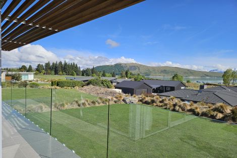 Photo of property in 6 Pollock Place, Lake Tekapo, 7999