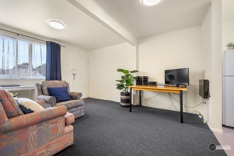 Photo of property in 9/19 Pirie Crescent, Moera, Lower Hutt, 5010